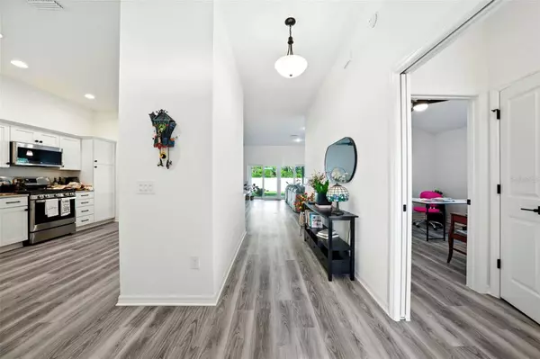 2776 ALDER AVE, Middleton, FL 34762