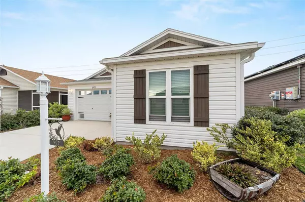 972 GREG TER, The Villages, FL 32163