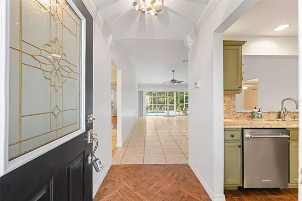 1110 SALIDO AVE #20, Lady Lake, FL 32159