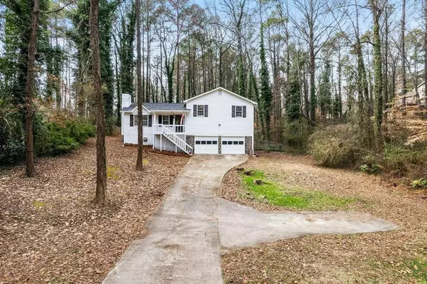 81 Fox DR, Dallas, GA 30157