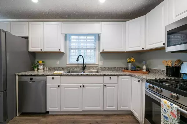 81 Fox DR, Dallas, GA 30157