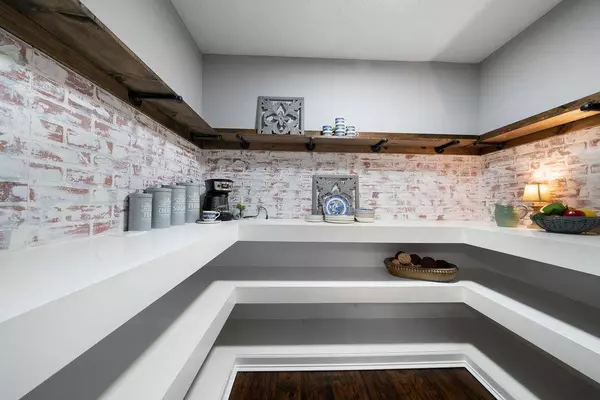 137 Cambridge Pointe, Villa Rica, GA 30180