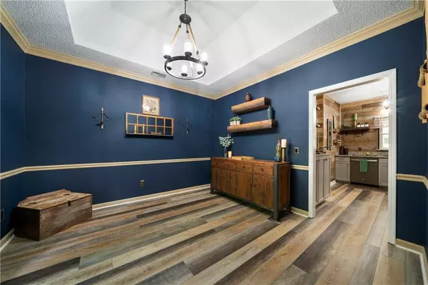 101 Emily LN, Carrollton, GA 30116