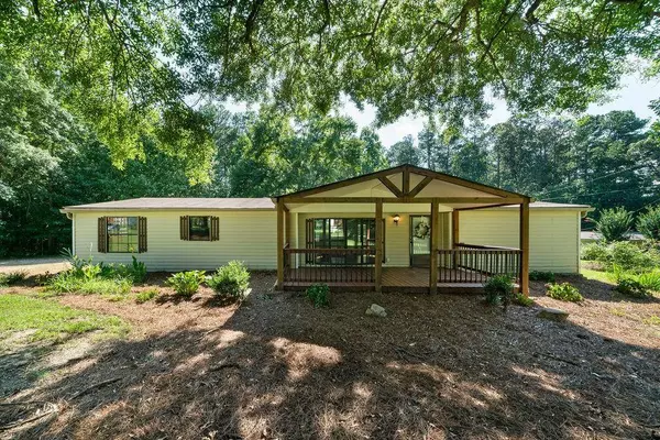 985 Brooks Rackley RD, Dallas, GA 30157