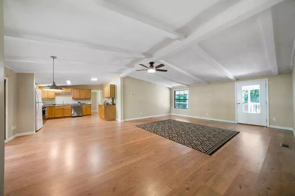 985 Brooks Rackley RD, Dallas, GA 30157