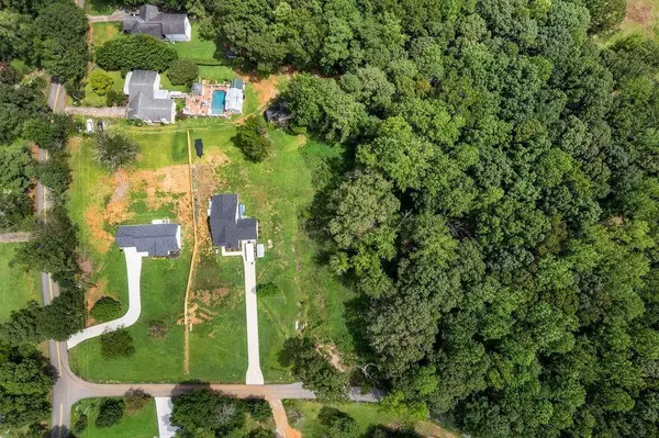 51 Old Teal RD, Hiram, GA 30141