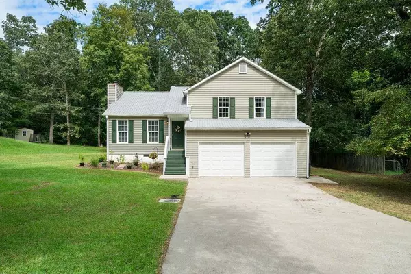 135 Clyde Cole RD, Dallas, GA 30157