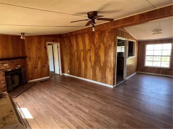 339 Cavender LN, Bowdon, GA 30108