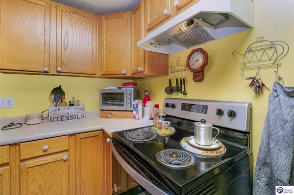 14274 Hodgenville Road, Mount Sherman, KY 42764