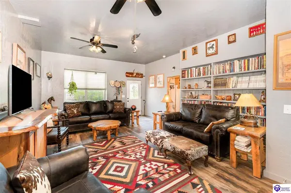 3186 Bardstown Road, Hodgenville, KY 42748