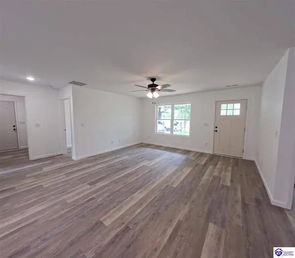 1040 Springfield Road, Elizabethtown, KY 42701