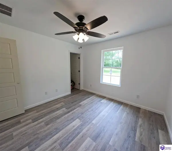 1040 Springfield Road, Elizabethtown, KY 42701