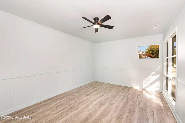 512 Village Dr, Elizabethtown, KY 42701