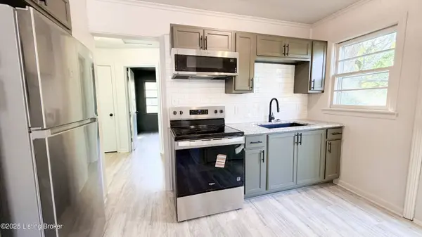 512 Village Dr, Elizabethtown, KY 42701