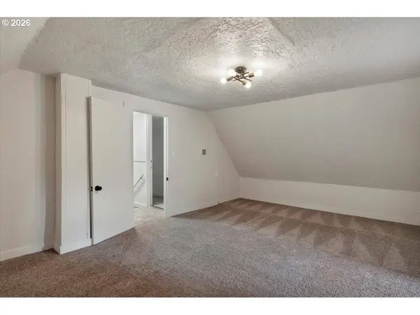 2055 CARLETON WAY, Salem, OR 97301