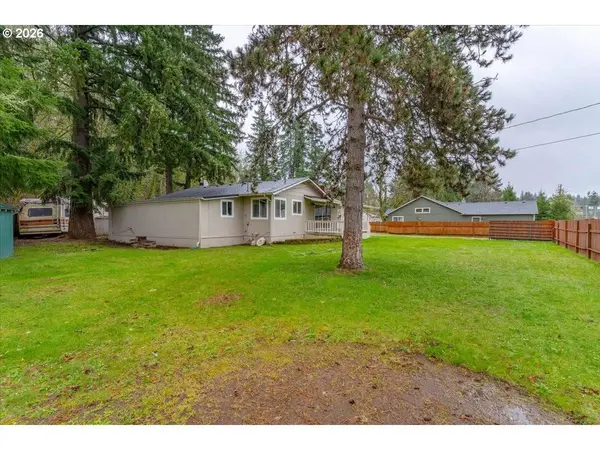 1637 56TH AVE, Sweet Home, OR 97386