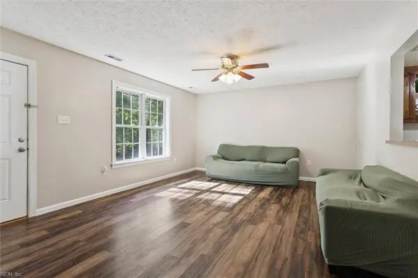 17240 Wedgewood DR, Lanexa, VA 23089