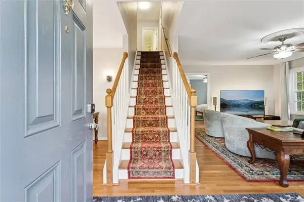 909 Colonial AVE, Williamsburg, VA 23185