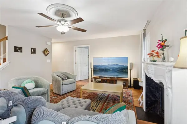 909 Colonial AVE, Williamsburg, VA 23185