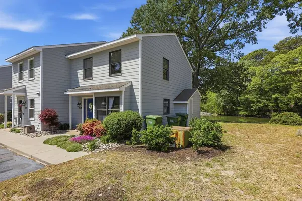 7867 Sunset Drive, Hayes, VA 23072