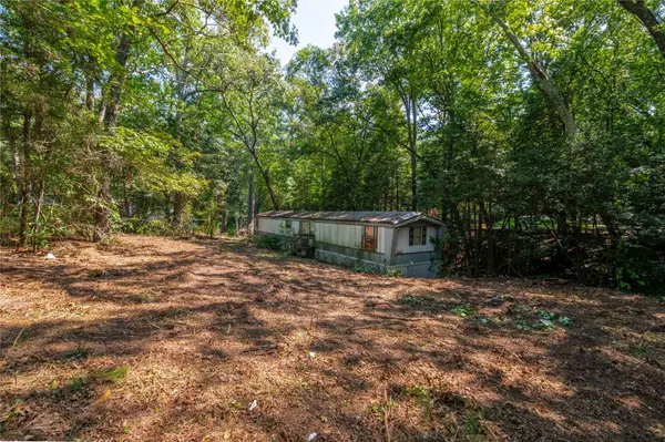 166 Barricks Mill RD, Topping, VA 23169