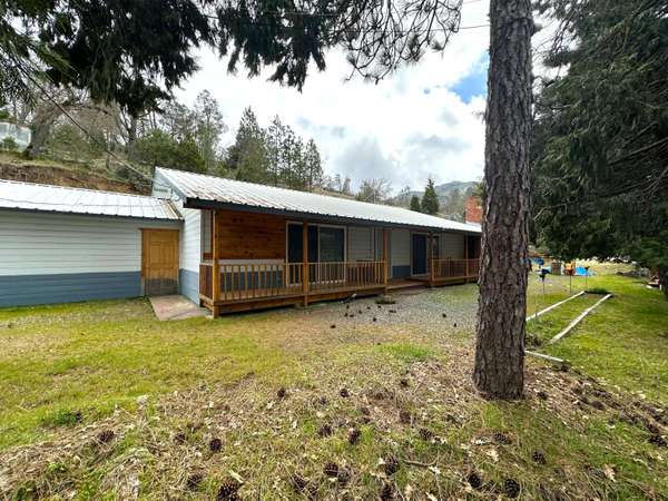 44929 Pine Flat Drive, California Hot Springs, CA 93207