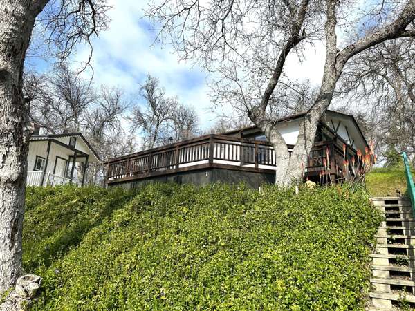 42757 Capanero Oaks Court, California Hot Springs, CA 93207