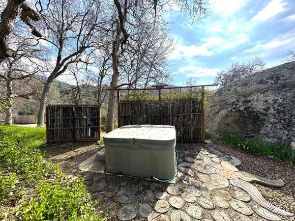 42757 Capanero Oaks Court, California Hot Springs, CA 93207