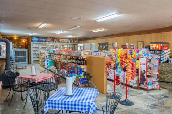 43976 Pine Flat Drive, California Hot Springs, CA 93207