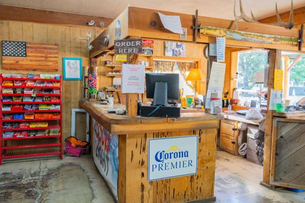 43976 Pine Flat Drive, California Hot Springs, CA 93207