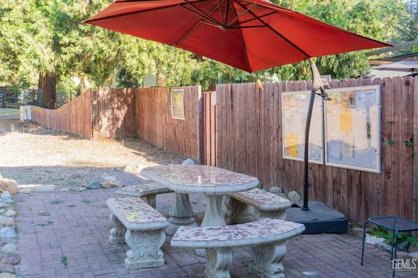 43976 Pine Flat Drive, Cal Hot Springs, CA 93207