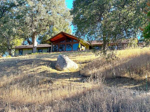 43150 Hot Springs Drive, California Hot Springs, CA 93207