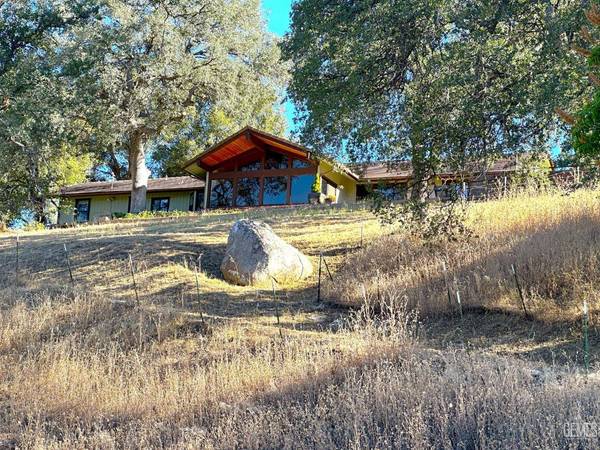 43150 Hot Springs Drive, Cal Hot Springs, CA 93207