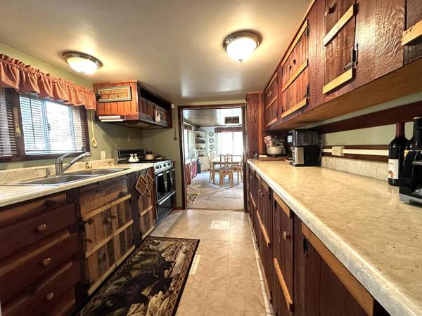 356 Cedar Brk Trail, California Hot Springs, CA 93207