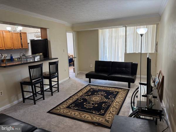 7925 MANDAN RD #204, Greenbelt, MD 20770