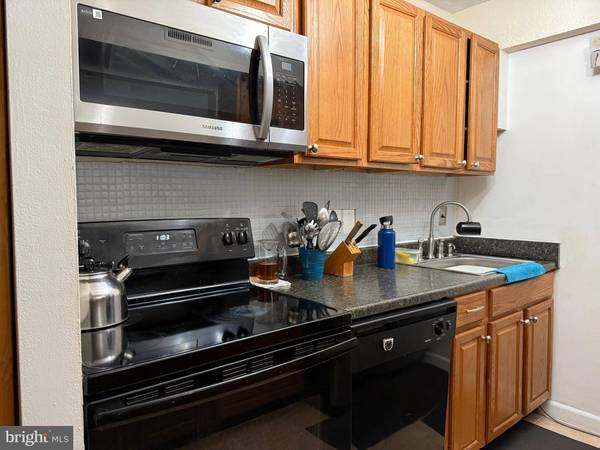 7925 MANDAN RD #204, Greenbelt, MD 20770