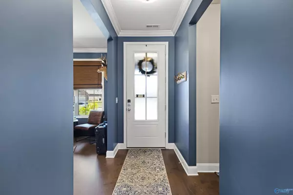 10 Sage Oak Drive, Decatur, AL 35603