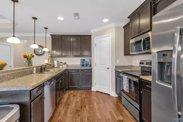 14 Buckeye Lane, Decatur, AL 35603