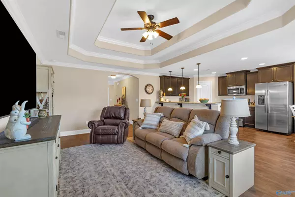 14 Buckeye Lane, Decatur, AL 35603