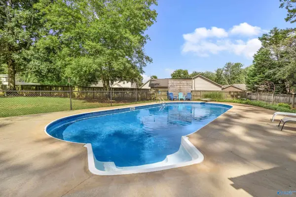 71 Partridge Road SE, Decatur, AL 35603