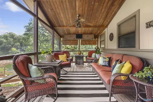 224 County Road 225, Cullman, AL 35057