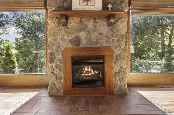 224 County Road 225, Cullman, AL 35057