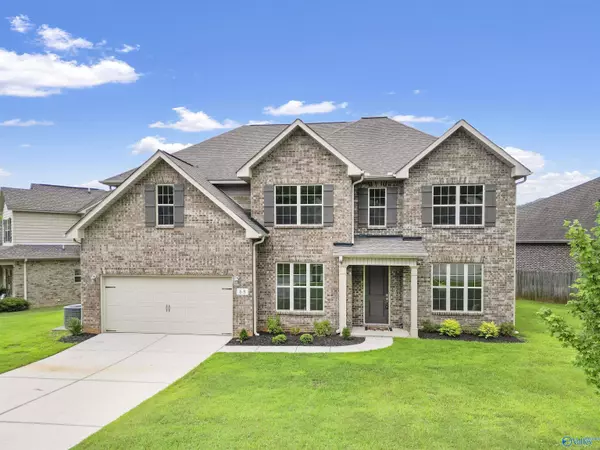 68 Churchill Terrace, Decatur, AL 35603