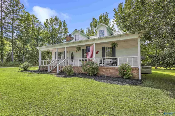 89 Friendship Road, Somerville, AL 35670