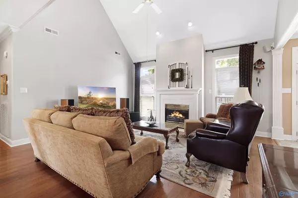 1701 Camden Circle, Decatur, AL 35603