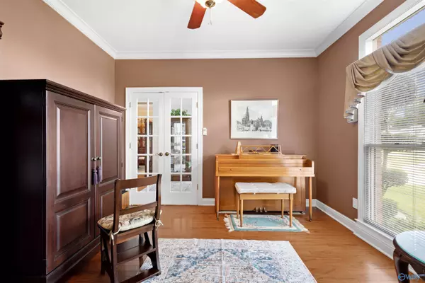 1701 Camden Circle, Decatur, AL 35603