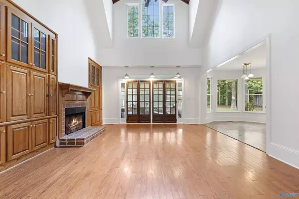 1125 Perkins Wood Road, Hartselle, AL 35640