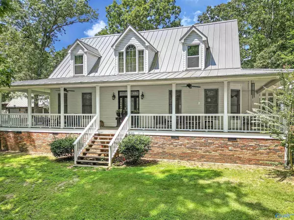 1125 Perkins Wood Road, Hartselle, AL 35640