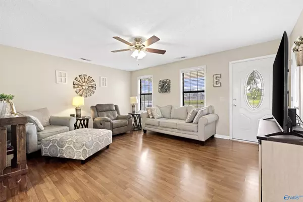 443 Gum Springs Road, Hartselle, AL 35640