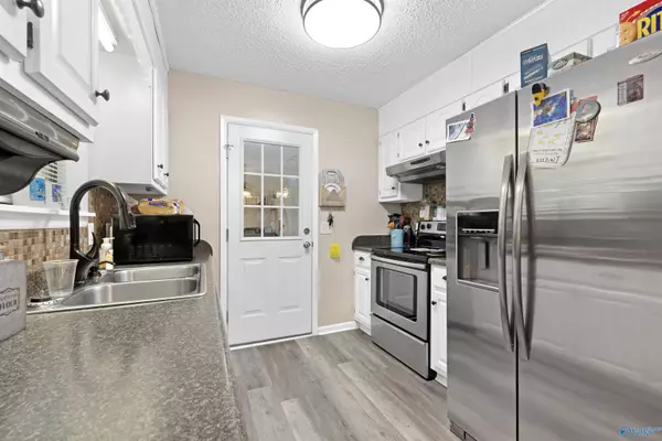 443 Gum Springs Road, Hartselle, AL 35640